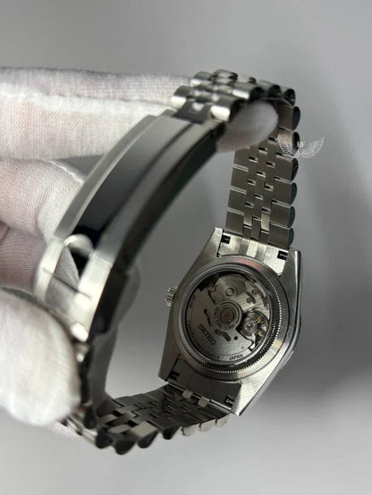 عباية مينا بنفسجية مزخرفة – لمسة أنيقة وفريدة